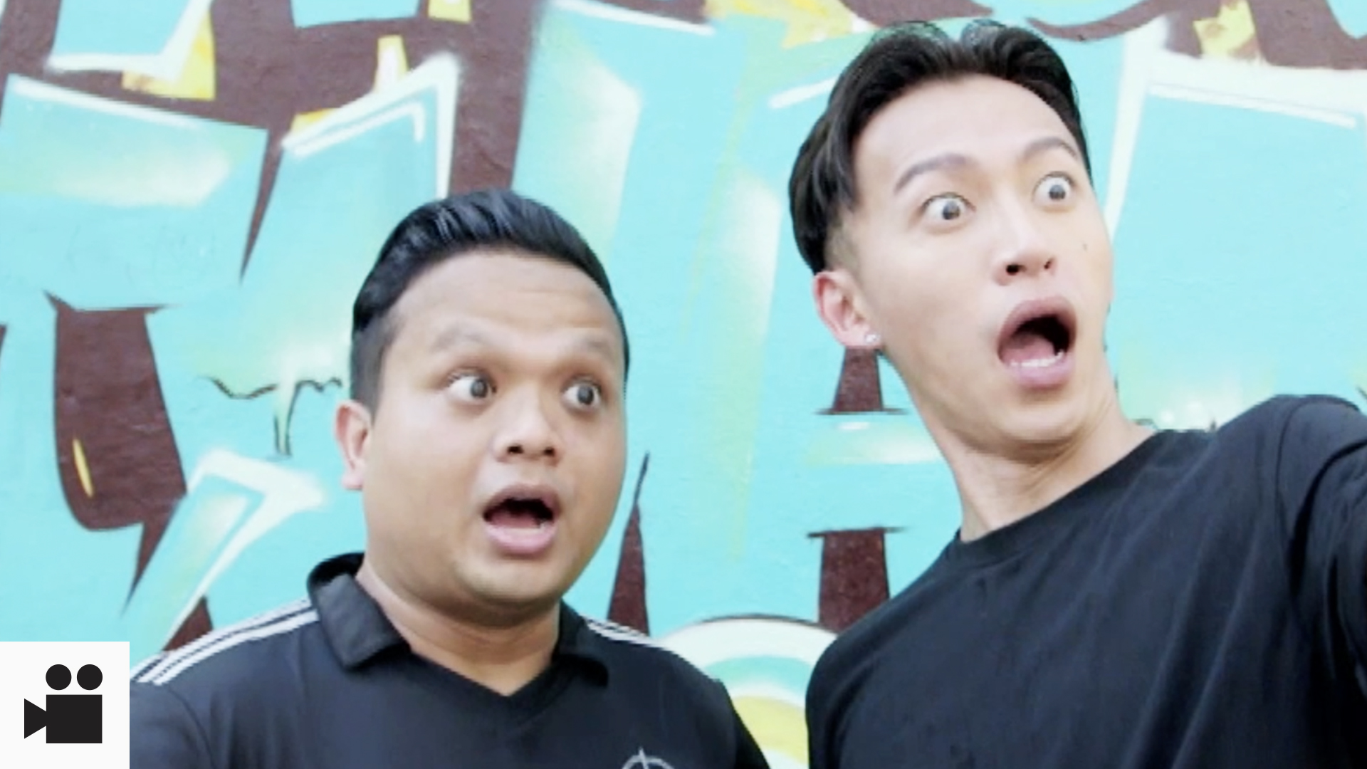 10,000 Steps With Tosh: Mutton Penis in Arab Street