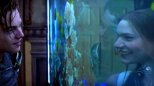 7 Romantic Gestures That Don’t Involve Kissing, Hugging, Or Hand-Holding