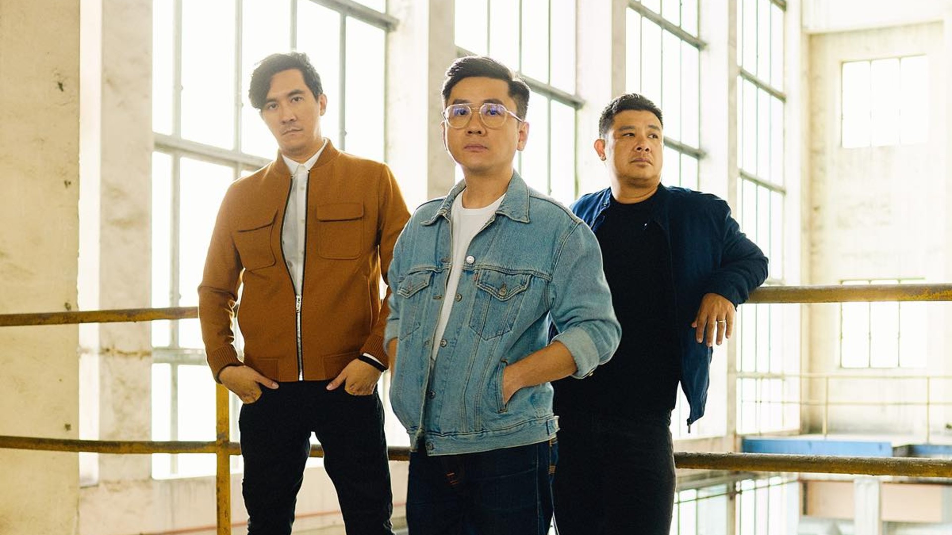 The band (William Lim Jr, Desmond Goh and Dave Tan) has put all their previous albums plus two new collections of songs online.